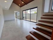 Casa / Sobrado para Venda em Atibaia/SP Jardim do Lago 3...