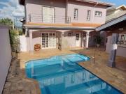 Casa / Sobrado para Venda em Atibaia/SP Jardim Itaperi 4...