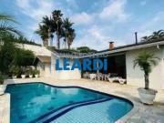 Casa / Sobrado para Venda em Atibaia/SP Jardim Itaperi 5...