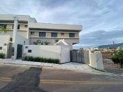 Casa / Sobrado para Venda em Atibaia/SP Jardim Jaraguá 3...