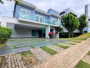 Casa / Sobrado para Venda em Atibaia/SP Tanque 5 Quartos