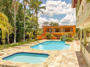 Casa / Sobrado para Venda em Atibaia/SP Tanque 6 Quartos