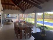 Casa / Sobrado para Venda em Atibaia/SP Tanque 8 Quartos