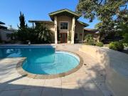 Casa / Sobrado para Venda em Atibaia/SP Vila Santista 3...