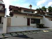 Casa / Sobrado para Venda em Atibaia/SP Vila Santista 3...