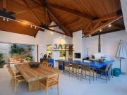 Casa / Sobrado para Venda em Atibaia/SP Vila Santista 4...