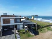 Casa / Sobrado para Venda em Balneário Barra do Sul/SC...