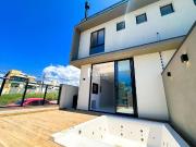 Casa / Sobrado para Venda em Balneário Camboriú/SC...