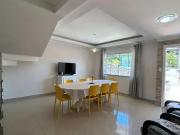 Casa / Sobrado para Venda em Balneário Camboriú/SC Ariribá