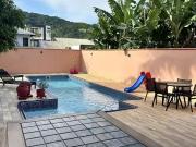 Casa / Sobrado para Venda em Balneário Camboriú/SC Barra...