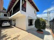Casa / Sobrado para Venda em Balneário Camboriú/SC Barra...