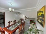 Casa / Sobrado para Venda em Balneário Camboriú/SC...