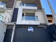 Casa / Sobrado para Venda em Balneário Camboriú/SC...