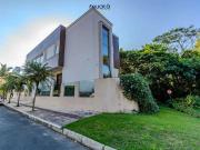 Casa / Sobrado para Venda em Balneário Camboriú/SC Praia... Casa / Sobrado para Venda em Balneário Camboriú/SC Praia...