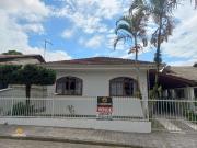 Casa / Sobrado para Venda em Balneário Piçarras/SC Santo...