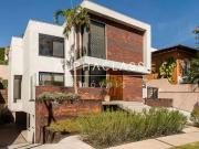 Casa / Sobrado para Venda em Barueri/SP Alphaville 3 Quartos