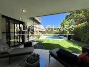 Casa / Sobrado para Venda em Barueri/SP Alphaville 4 Quartos