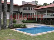 Casa / Sobrado para Venda em Barueri/SP Alphaville 5 Quartos