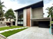 Casa / Sobrado para Venda em Barueri/SP Alphaville...