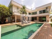 Casa / Sobrado para Venda em Barueri/SP Alphaville...