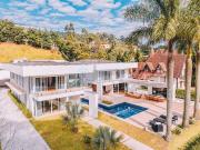 Casa / Sobrado para Venda em Barueri/SP Alphaville...