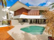 Casa / Sobrado para Venda em Barueri/SP Alphaville...