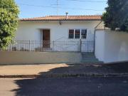 Casa / Sobrado para Venda em Bauru/SP Jardim Estoril 4...