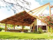 Casa / Sobrado para Venda em Beberibe/CE Parajuru 4 Quartos