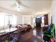 Casa / Sobrado para Venda em Belo Horizonte/MG Carlos...