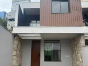 Casa / Sobrado para Venda em Belo Horizonte/MG Estoril 3...