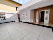 Casa / Sobrado para Venda em Belo Horizonte/MG Europa 3...