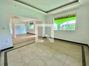 Casa / Sobrado para Venda em Belo Horizonte/MG Glória 4...