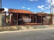 Casa / Sobrado para Venda em Belo Horizonte/MG Itapoã 3...