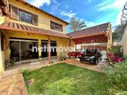 Casa / Sobrado para Venda em Belo Horizonte/MG Jaraguá 8...