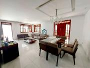 Casa / Sobrado para Venda em Belo Horizonte/MG Jardim...