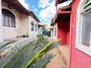 Casa / Sobrado para Venda em Belo Horizonte/MG Santa...