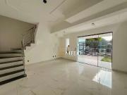 Casa / Sobrado para Venda em Belo Horizonte/MG Santa...