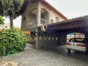 Casa / Sobrado para Venda em Belo Horizonte/MG Santa...