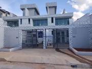 Casa / Sobrado para Venda em Belo Horizonte/MG Santa...