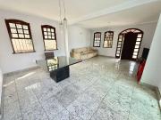 Casa / Sobrado para Venda em Belo Horizonte/MG Santa...