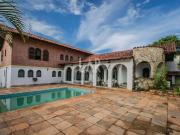 Casa / Sobrado para Venda em Belo Horizonte/MG Santa...