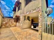 Casa / Sobrado para Venda em Belo Horizonte/MG Santa...