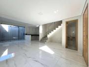 Casa / Sobrado para Venda em Belo Horizonte/MG Santa...