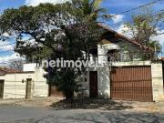 Casa / Sobrado para Venda em Belo Horizonte/MG Santa...