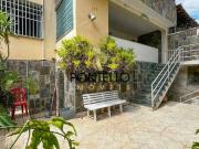 Casa / Sobrado para Venda em Belo Horizonte/MG Serra 4...