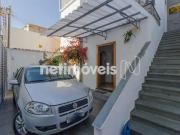 Casa / Sobrado para Venda em Belo Horizonte/MG Serra 8...