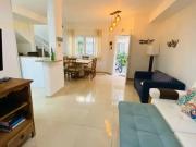 Casa / Sobrado para Venda em Bertioga/SP Indaia 3 Quartos