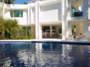 Casa / Sobrado para Venda em Bertioga/SP Riviera 6 Quartos