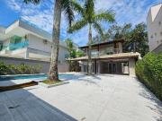 Casa / Sobrado para Venda em Bertioga/SP Riviera de São...