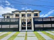 Casa / Sobrado para Venda em Bertioga/SP São Lourenço 3...